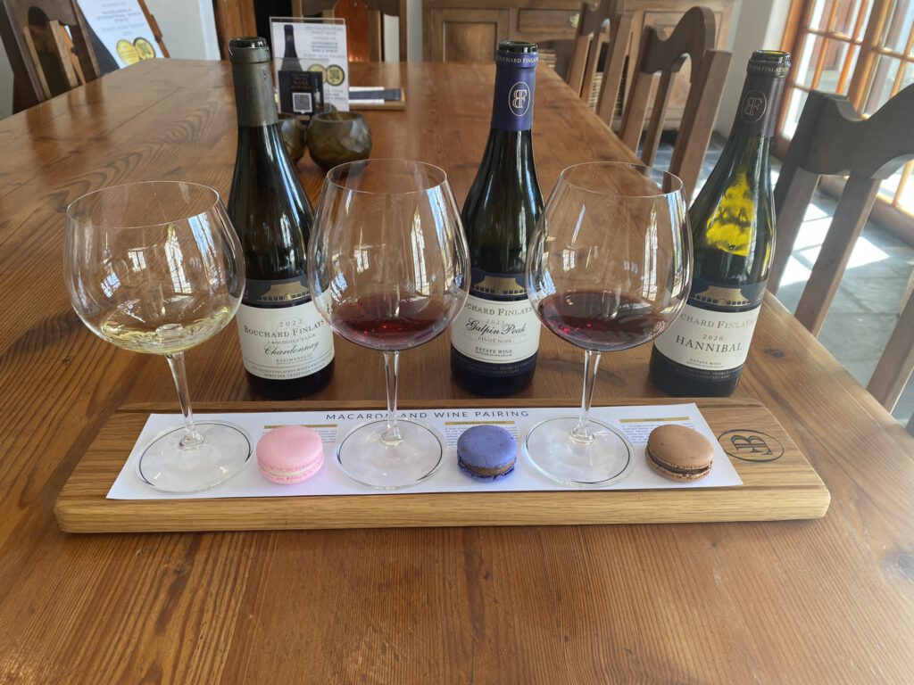 Bouchard Finlayson hemel-en-aarde vallei tasting room macaron tasting wines Zuid-Afrika