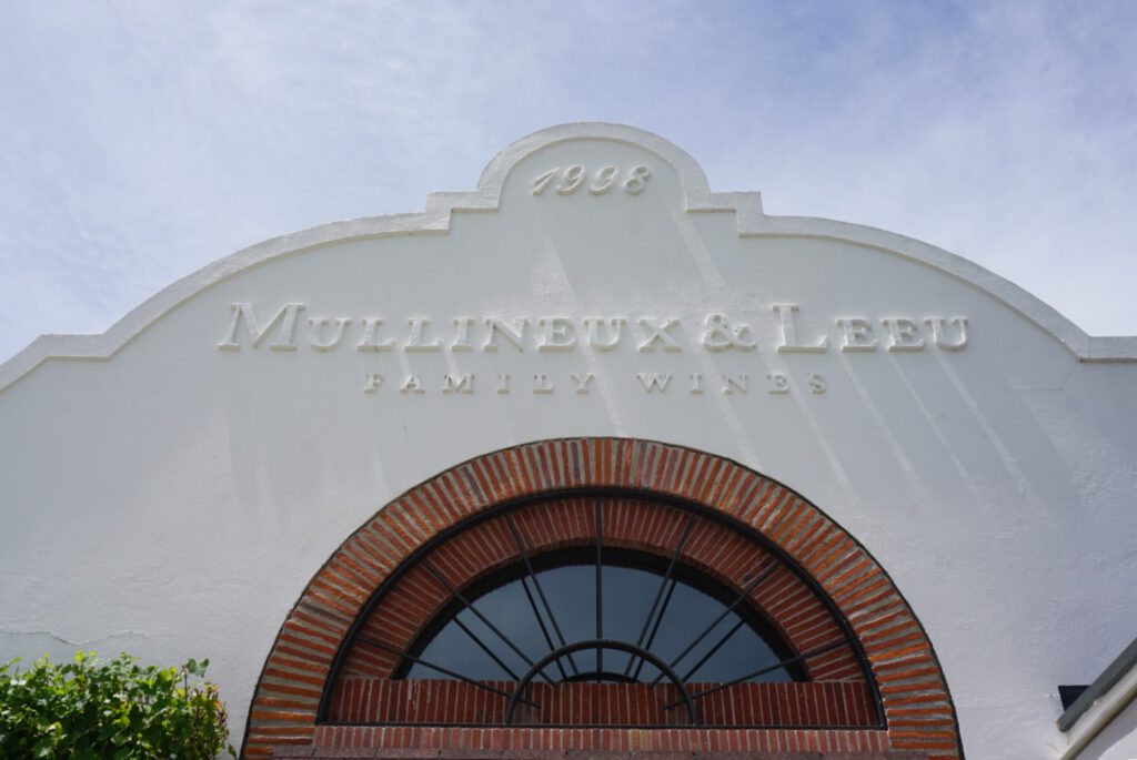 Leeu Passant winery Franschhoek project Mullineux entrance winetasting